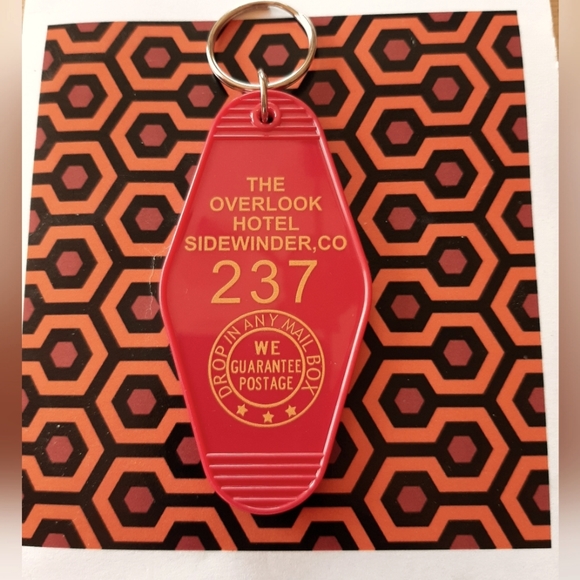 no brand Accessories - The Overlock Hotel key ring new